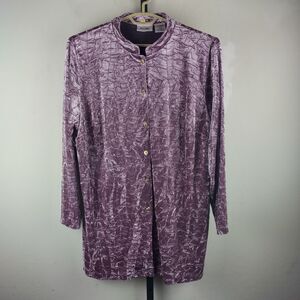 Vintage Units Woman duster length crushed velvet button front jacket pink